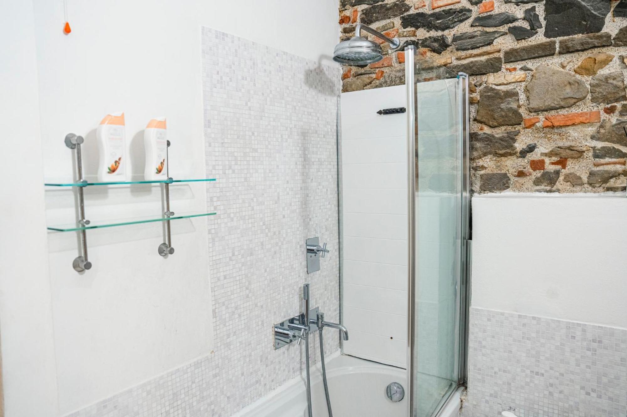 Deluxe Apt+private Parking Apartamento *